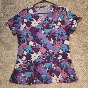 Scrub top